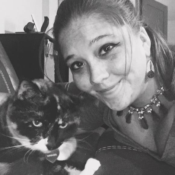 Meet your Posher, Kylene - Picture 1 of 1